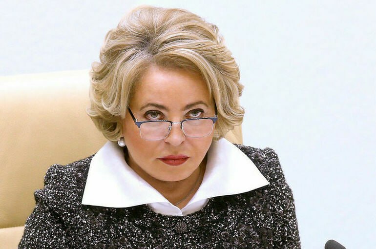 Чиновников призвали бороться с иностранными словами 