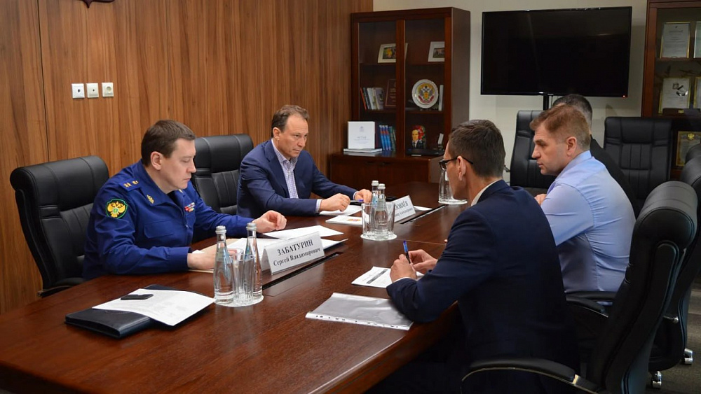  Бизнесмены Подмосковья обратились за защитой прав к омбудсмену